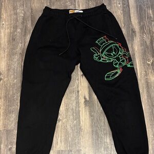 Warner Bros. Black Sweatpants with Green & Red Marvin the Martian Graphic